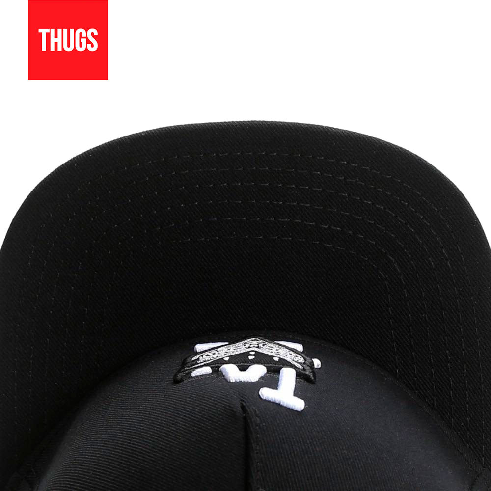 Boné Snapback "LA" Preto e Branco
